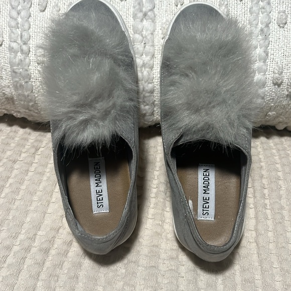 Grey Steve Madden shoes - Picture 5 of 6
